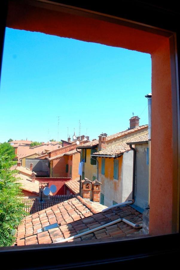 Pisolo In Citta Casa Vacanze Nel Centro Storico Bologna Exteriör bild